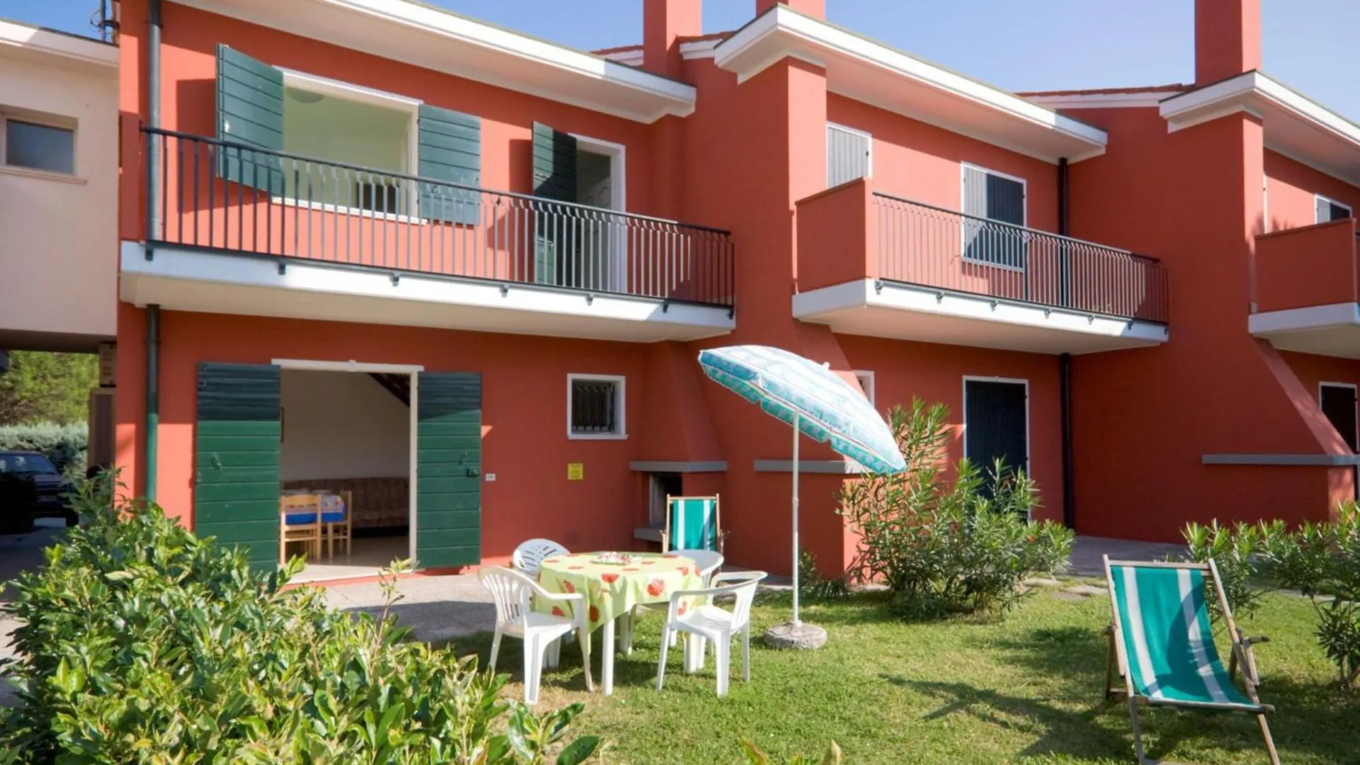 Bibione Escape Cozy Villetta With Pool And Garden Appartamento