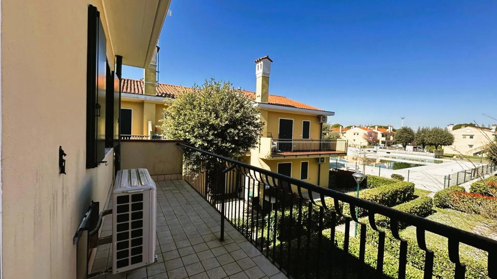 Apartment Bibione Escape Cozy Villetta With Pool And Garden